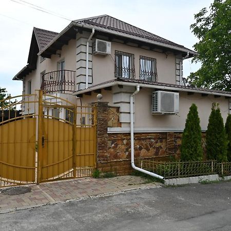 Bright And Cozy Home With Personal Terrace Chisináu Exterior foto